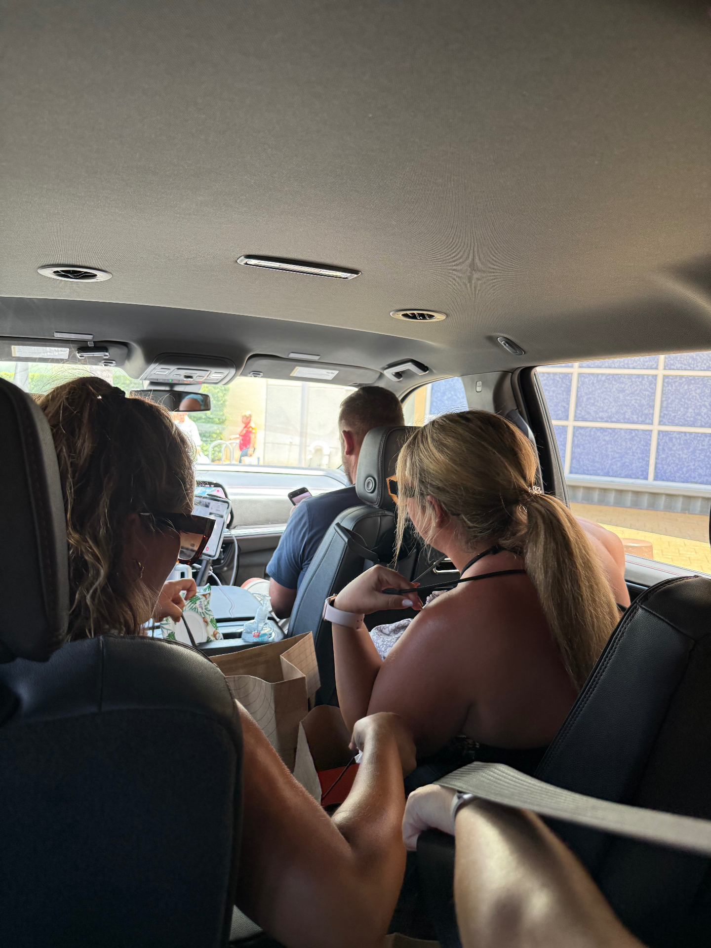 En el coche con el grupo por Miami