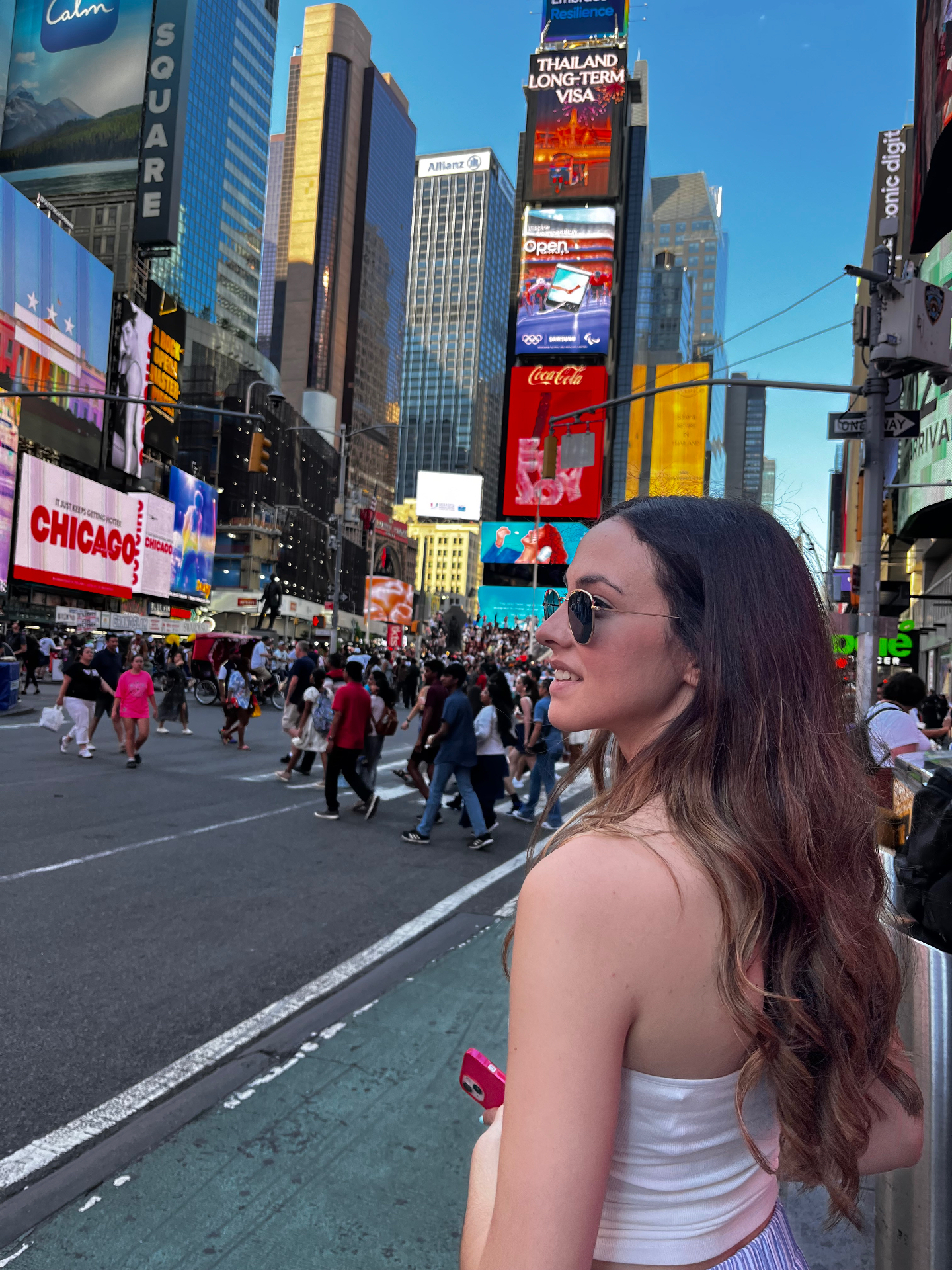 Times Square en plena ebullición de pantallas y gente