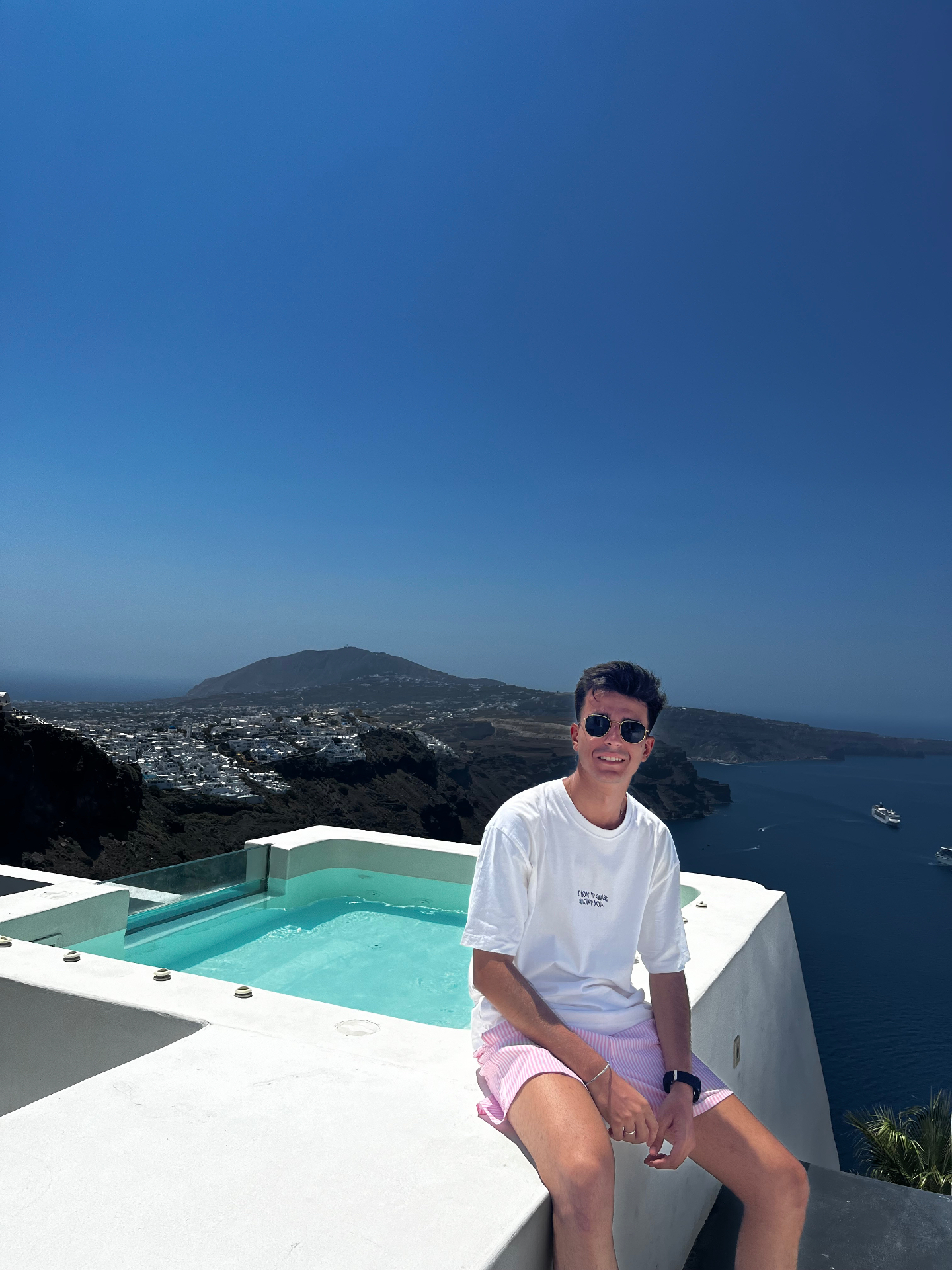 Jacuzzi privado con vistas a Fira